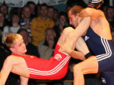 Tobias L�ffler unterliegt Emin Eminiov