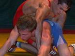 Kampf bis 66 kg/F: Sebastian Weckener (blau) gegen Sascha Jusufow.  [KLICK zum Vergr��ern!]