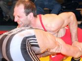 Sven Zimmermann kmpft verbissen gegen Andr Neumann. - [KLICK zum Vergrern!]
