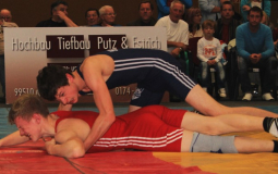 0309Wrensch-Stuermer