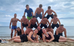 08-Pyramide Strand