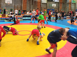4-Halle