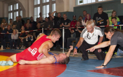 9535-Krieglstein-Broeschke fast Schultersieg Aufreger
