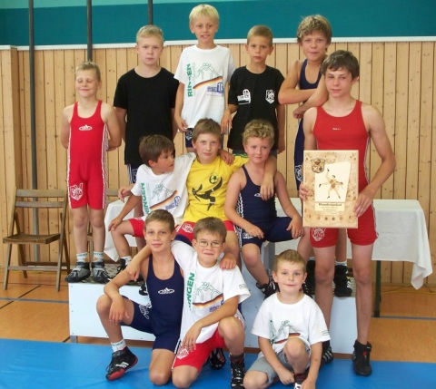 tl_files/rvt/images/Jugend/Turniere/120825Erzgebirgscup/medium/8290-TEAM_ERZCUP.jpg